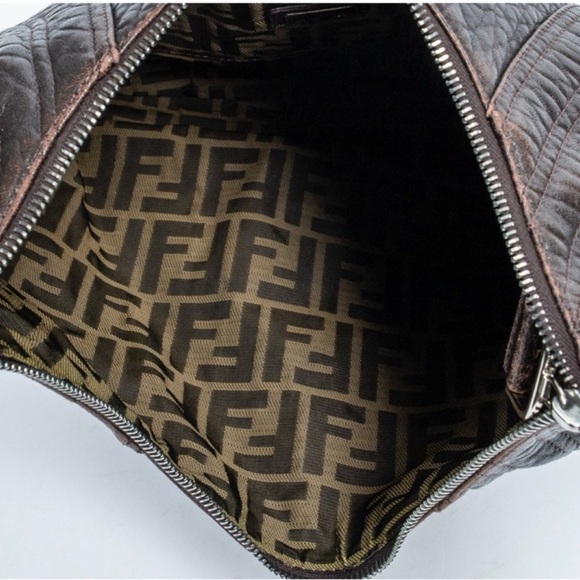 Fendi Spy Leather Hobo Bag with a Fendi dust bag - Picture 4 of 13